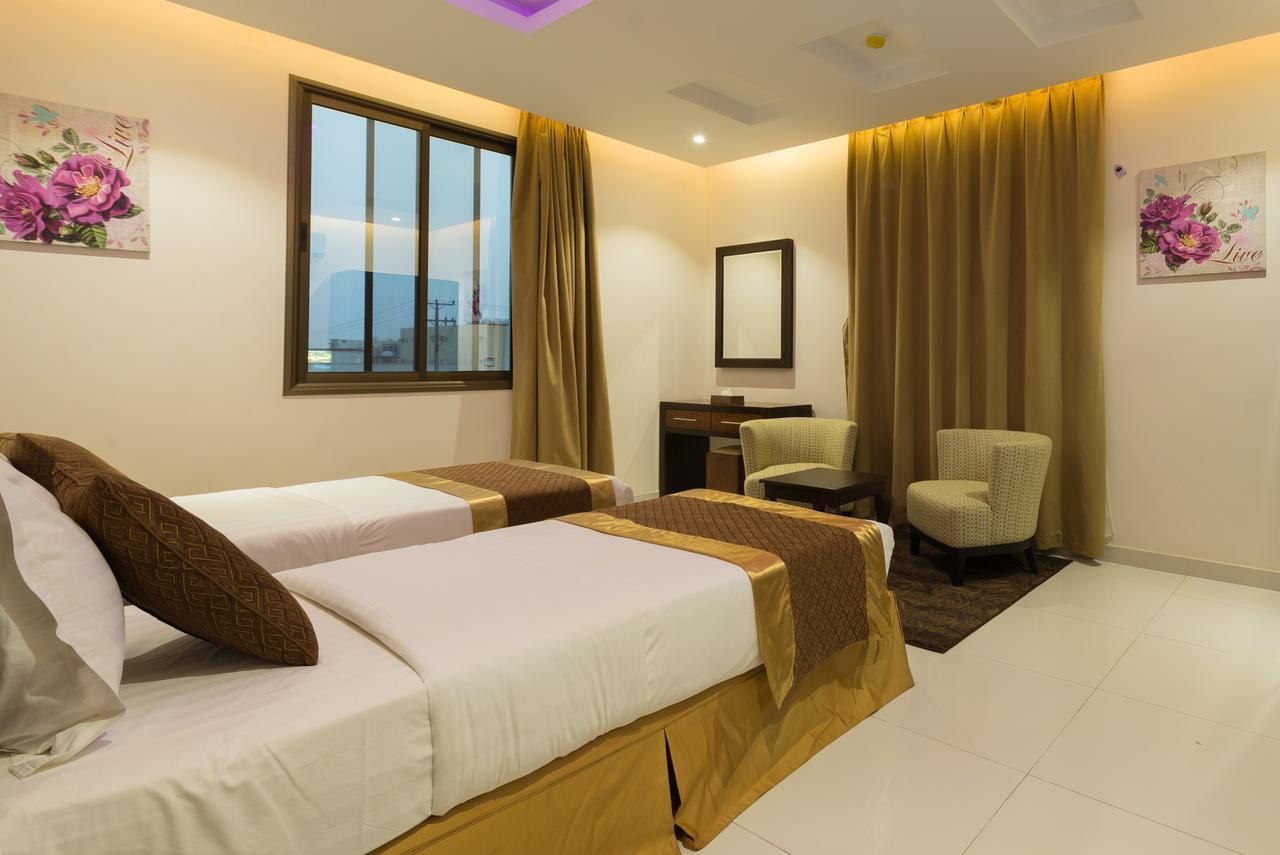 Sharurah Plaza Hotel Esterno foto